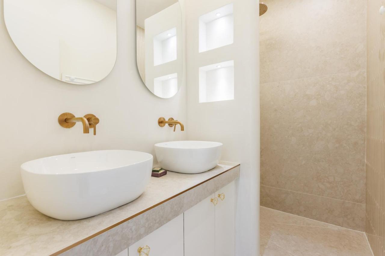 Modern Apartment Near Montmartresacre Coeur Paris Eksteriør billede