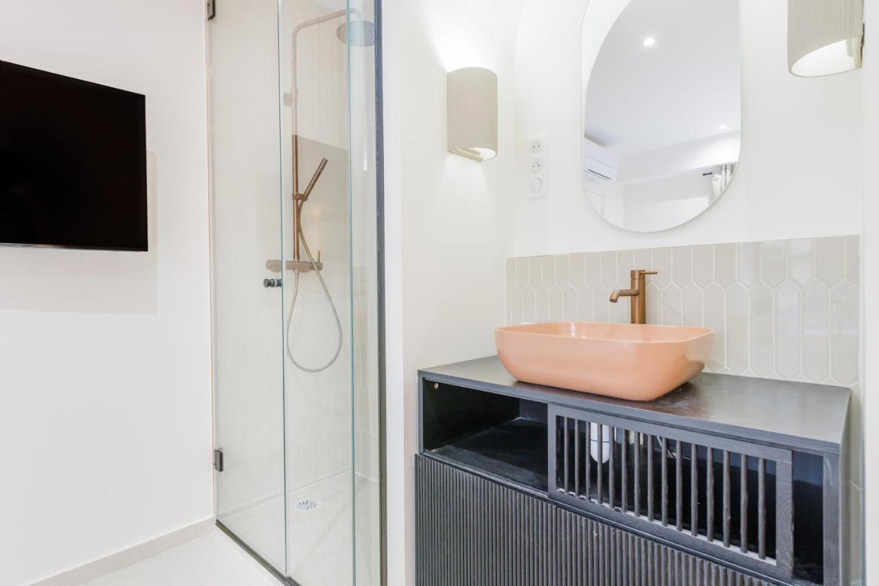 Modern Apartment Near Montmartresacre Coeur Paris Eksteriør billede