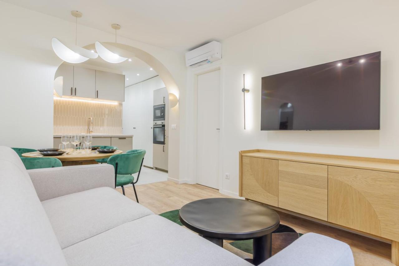 Modern Apartment Near Montmartresacre Coeur Paris Eksteriør billede