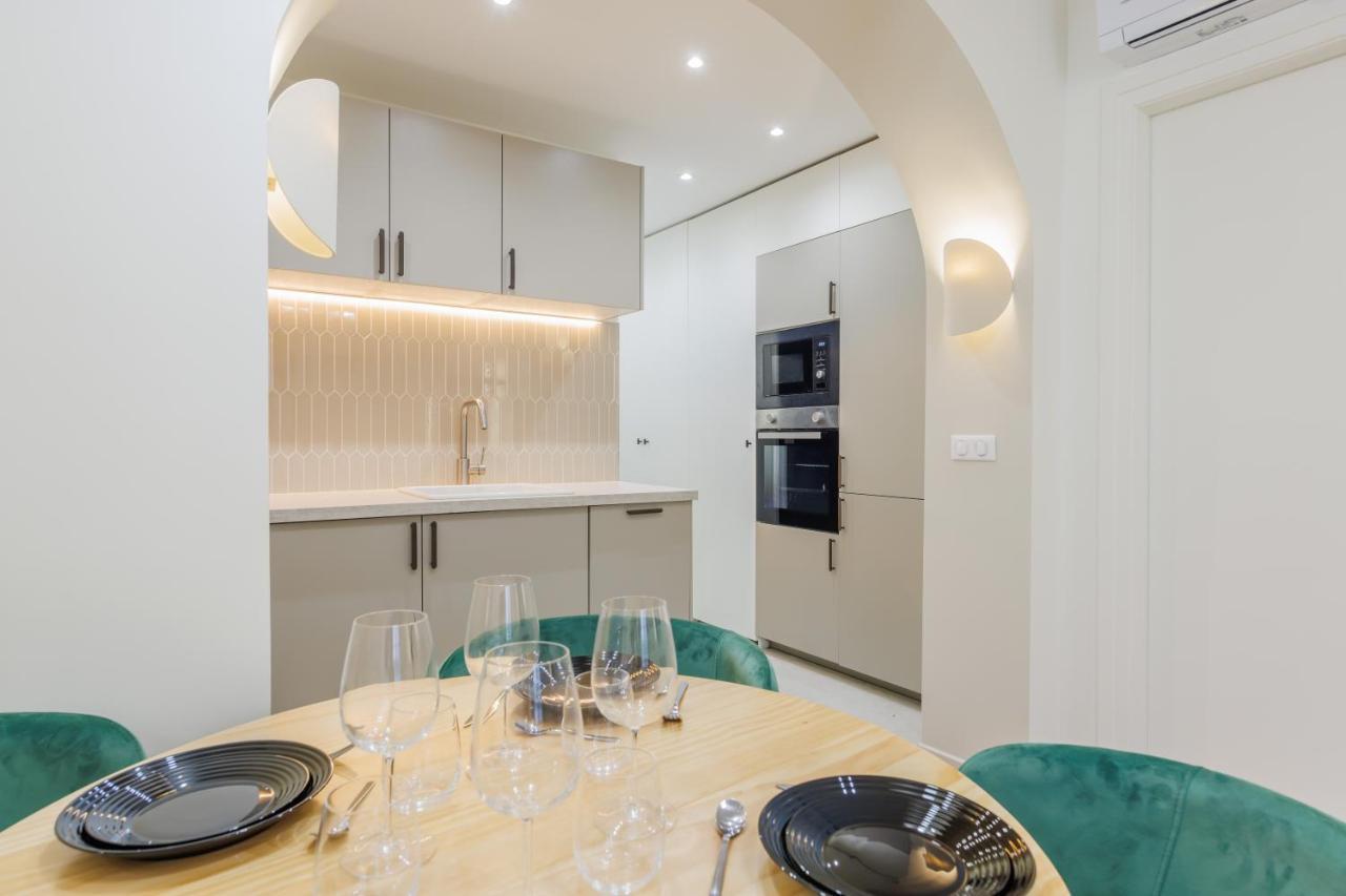 Modern Apartment Near Montmartresacre Coeur Paris Eksteriør billede